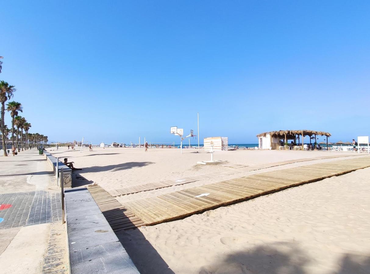 Apartamento Playa Валенсія Екстер'єр фото